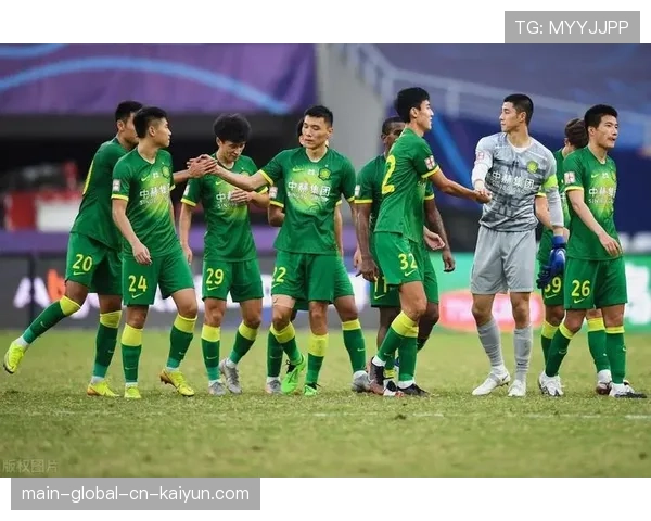 传统豪强辽宁新疆陷双重困境 外援选择失误与青训断层并存 传统豪强辽宁新疆陷双重困境 外援选择失误与青训断层并存