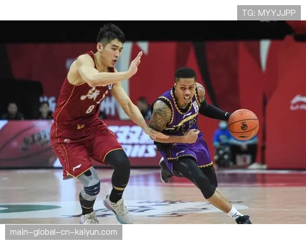 浙江稠州金租三分命中率49.3%联盟第一 空间进攻体系效仿勇士打法 浙江稠州金租三分命中率49.3%联盟第一 空间进攻体系效仿勇士打法